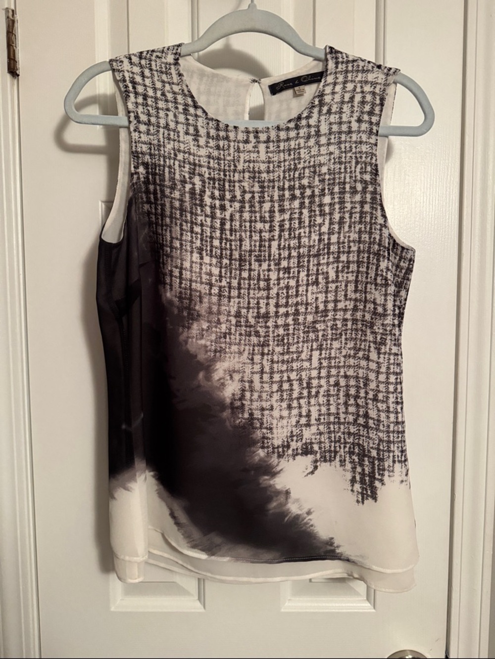 Rose & Olive Black and White Abstract Layered Shell Top